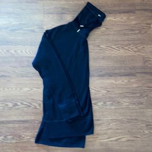 Black sweatshirt Woman’s large